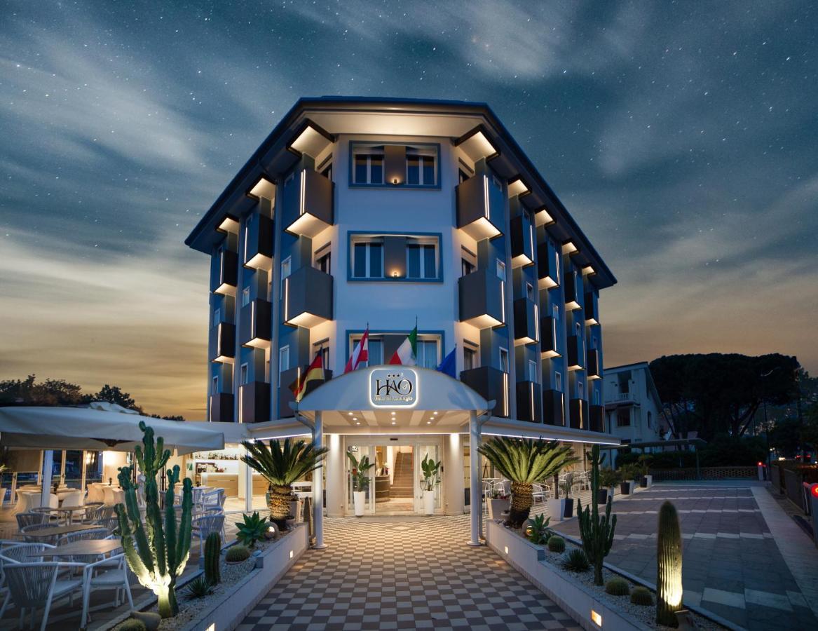 קאורלה Hotel All'Orologio 3 Stelle Superior מראה חיצוני תמונה